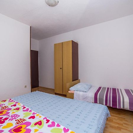 Apartments And Rooms Drpic Splitska Extérieur photo